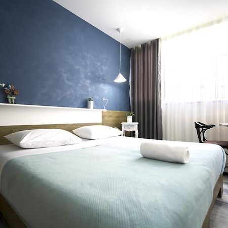 Urban Rooms Tiranë Luaran gambar