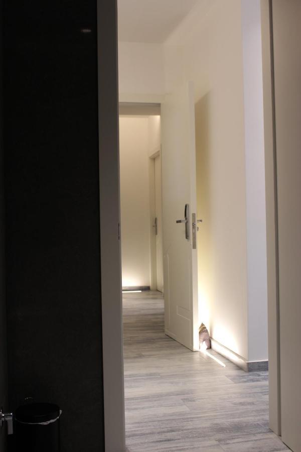 Urban Rooms Tiranë Luaran gambar