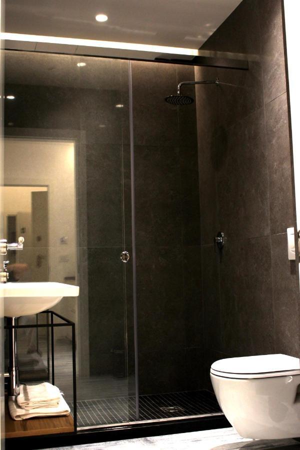 Urban Rooms Tiranë Luaran gambar